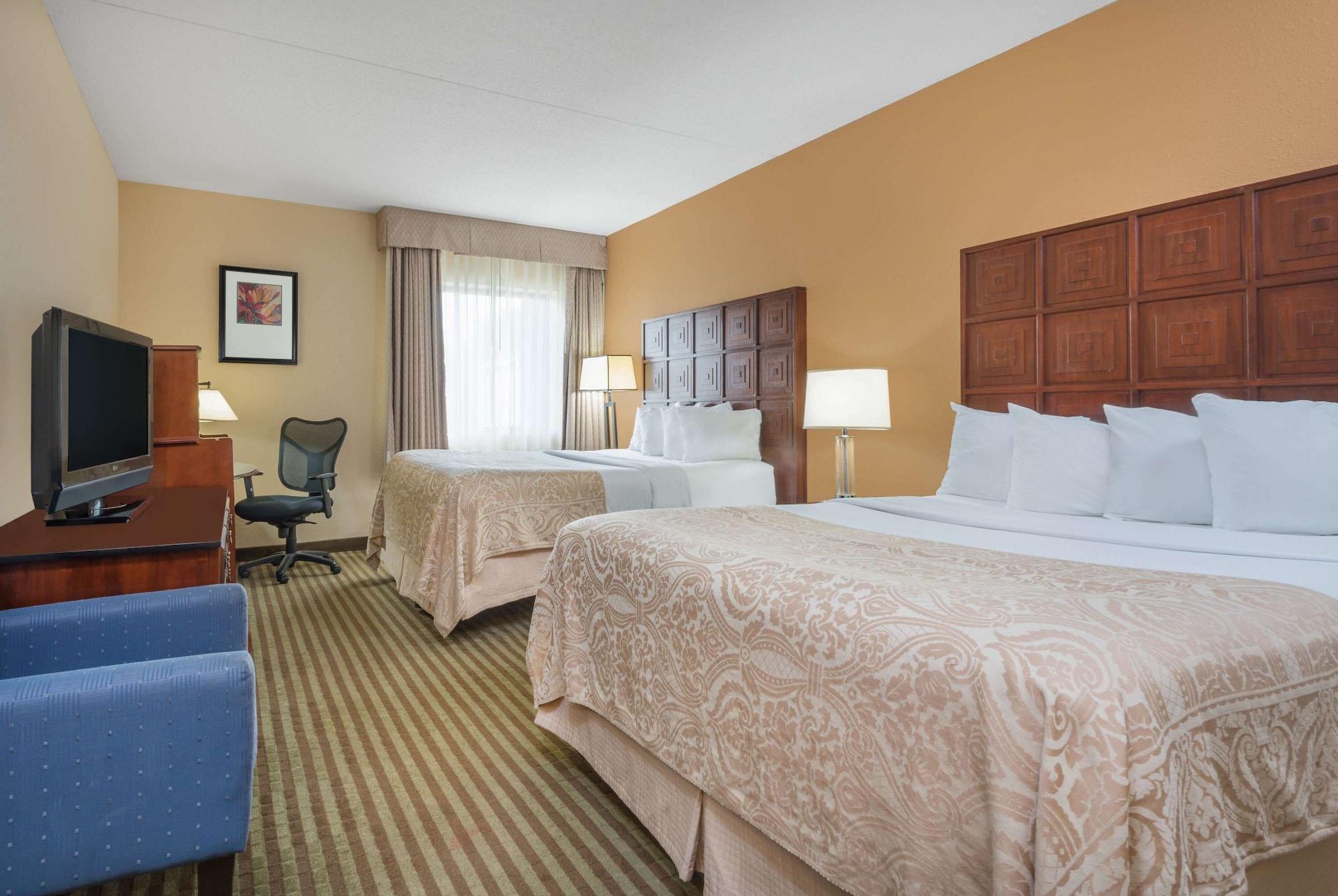 Ramada By Wyndham Columbus North Hotel Westerville Kültér fotó