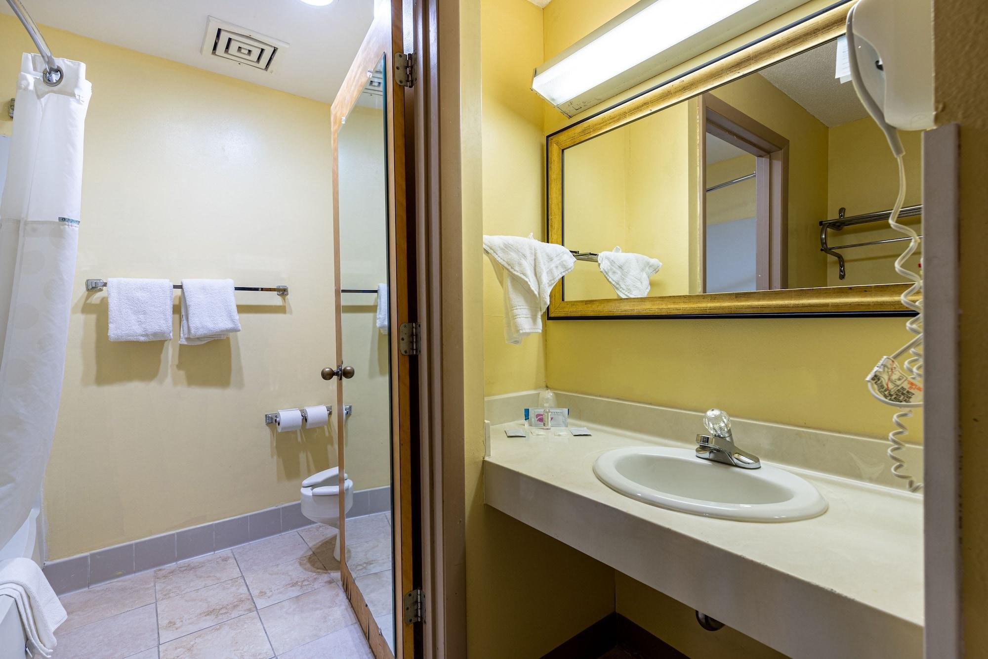 Ramada By Wyndham Columbus North Hotel Westerville Kültér fotó