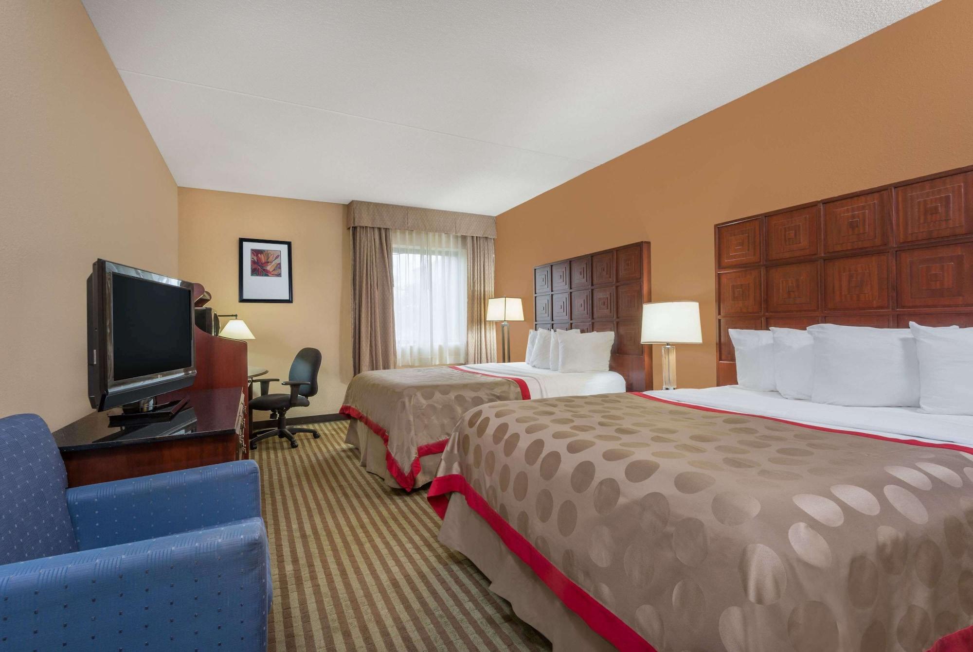 Ramada By Wyndham Columbus North Hotel Westerville Kültér fotó